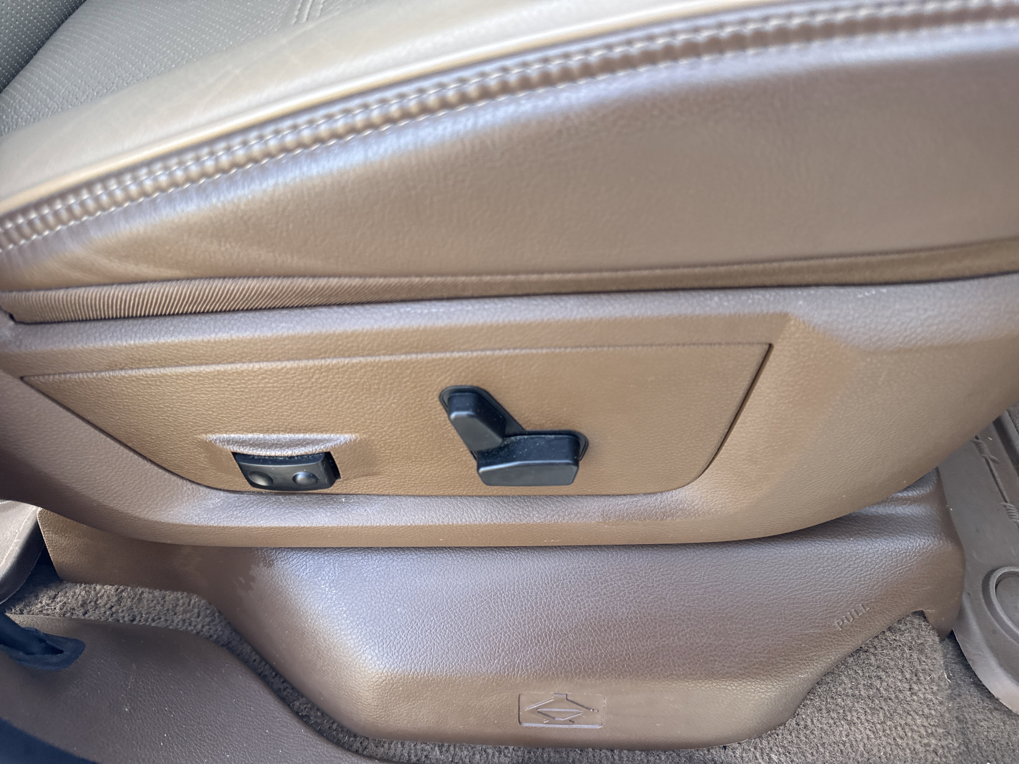 Used 2019 RAM 2500 Limited image 32