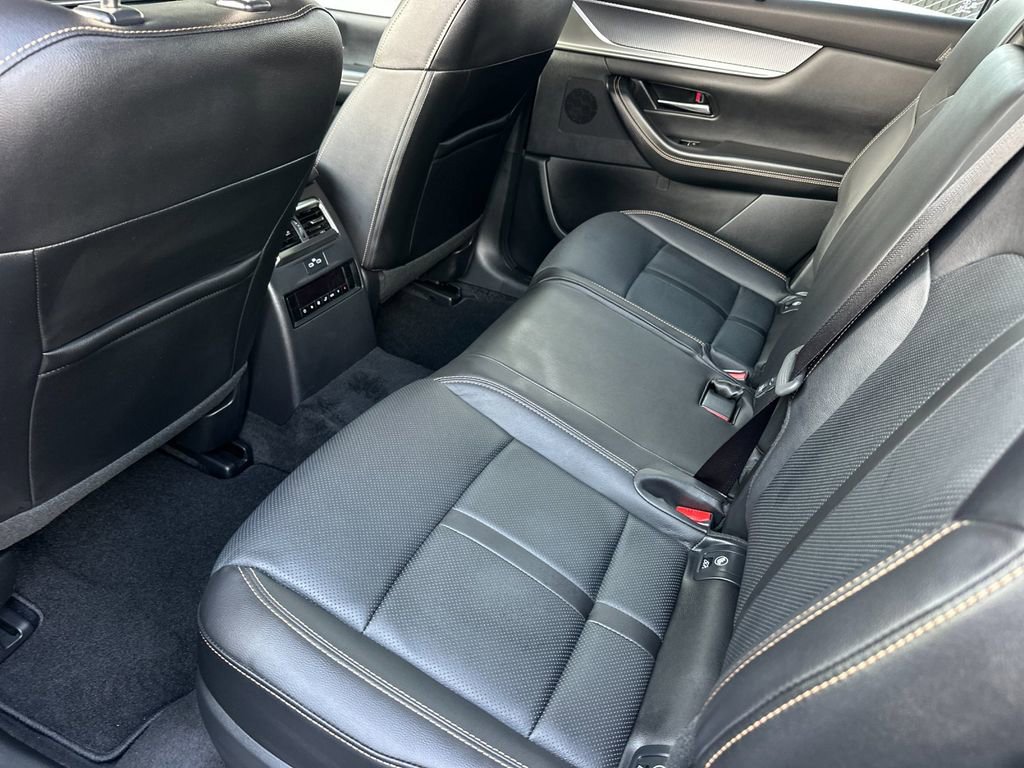 Used 2025 MAZDA CX-70 3.3 Turbo w/ Premium Package image 12