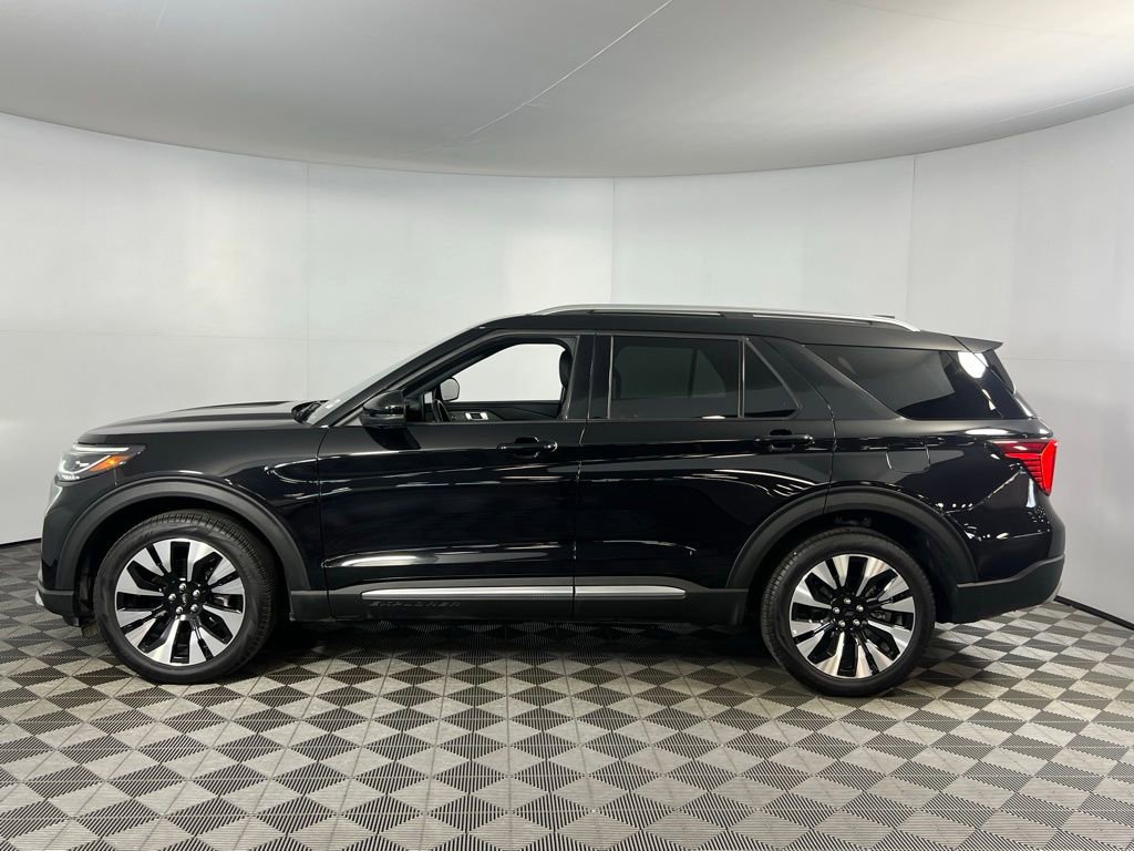 Used 2025 Ford Explorer Platinum w/ LUX Leather Package image 9