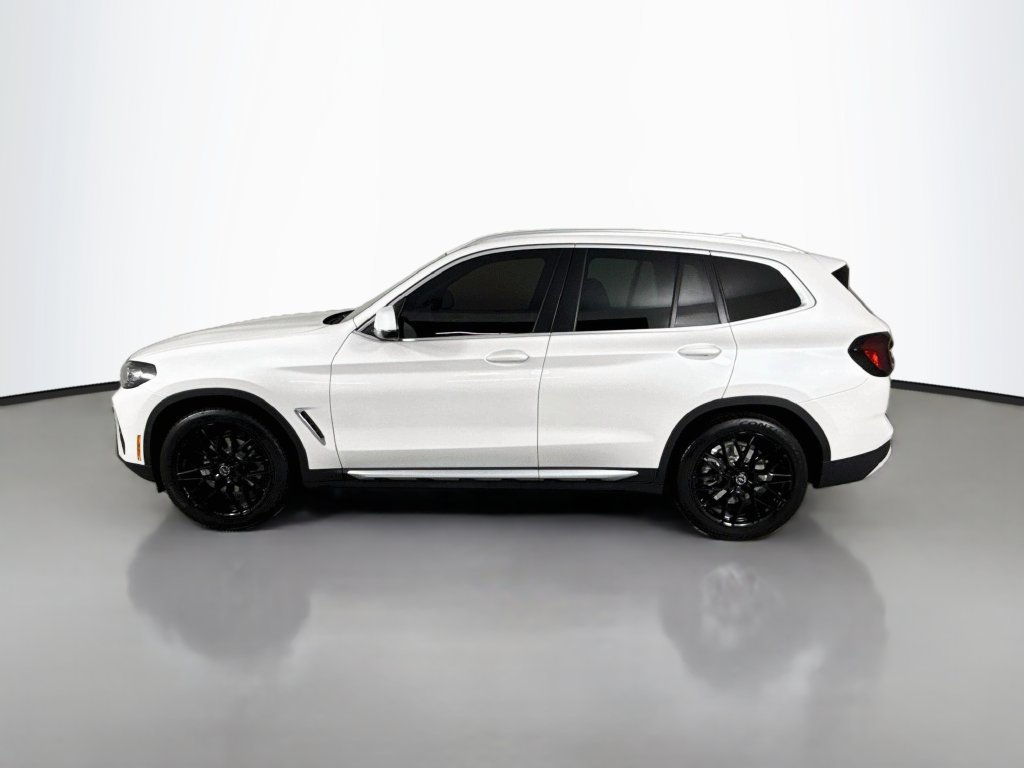 Used 2022 BMW X3 xDrive30i w/ Premium Package 2 AWD/4WD image 2