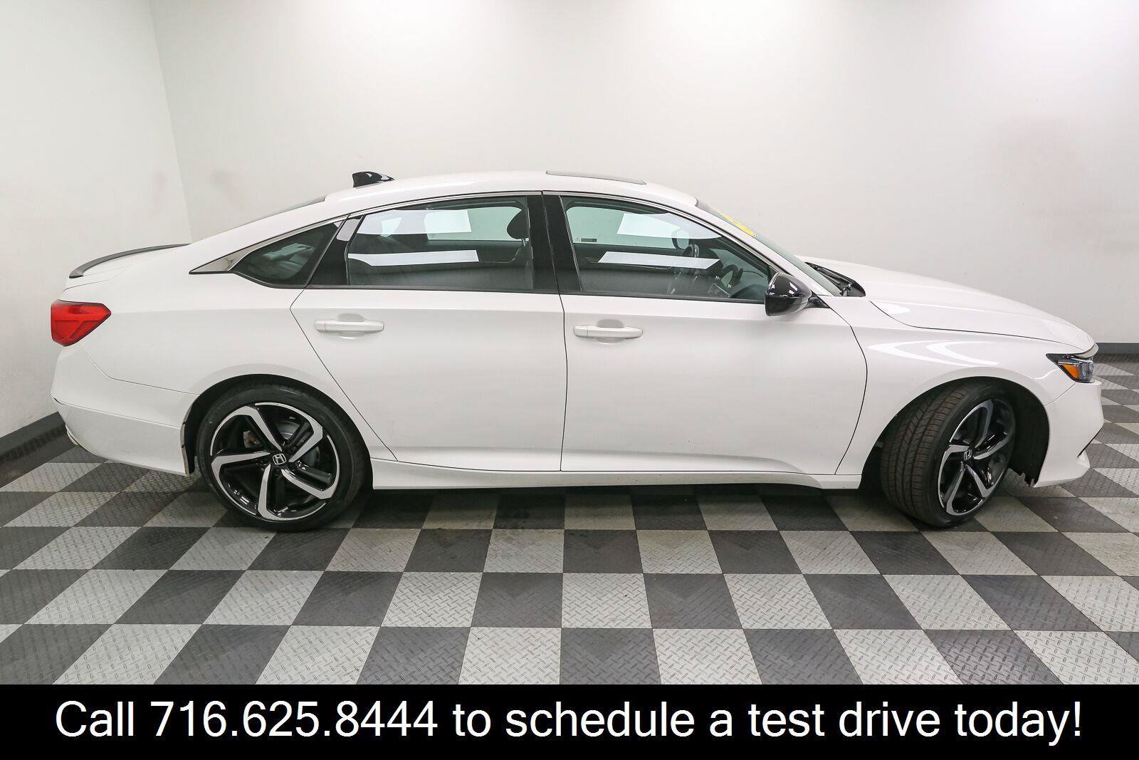 Used 2021 Honda Accord Sport image 7