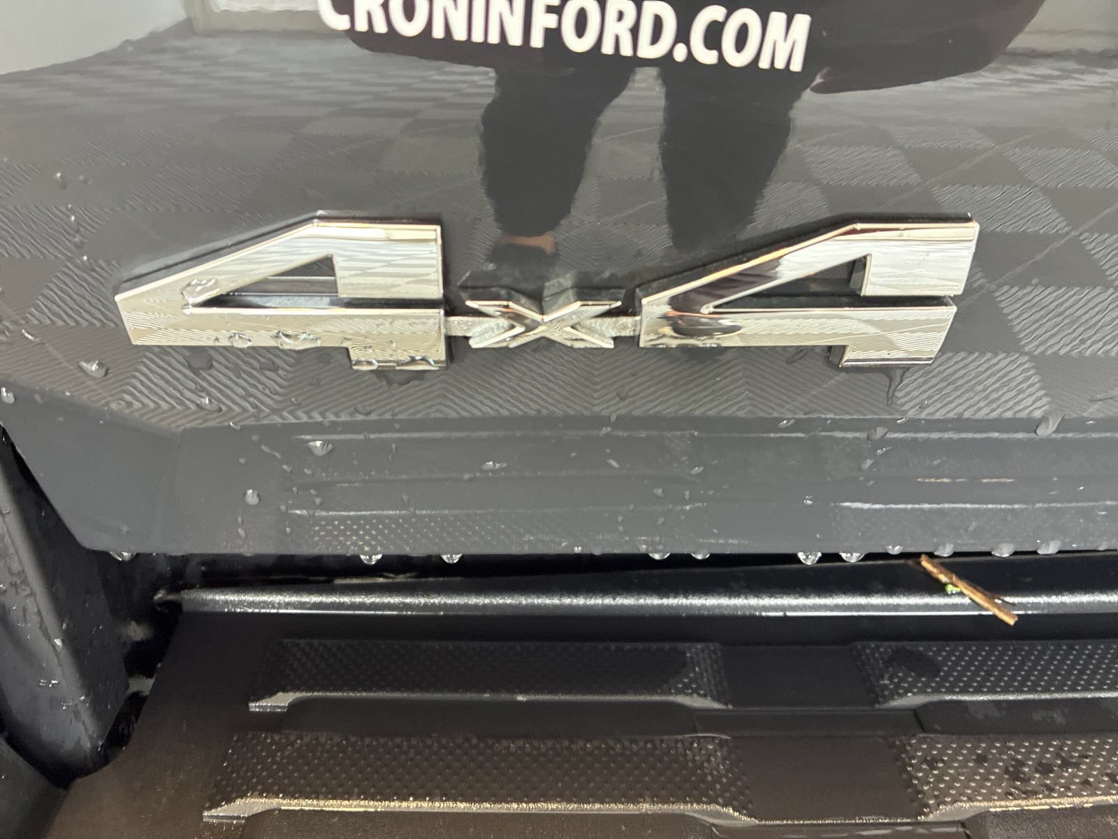 Used 2024 Toyota Tacoma SR5 AWD/4WD image 6