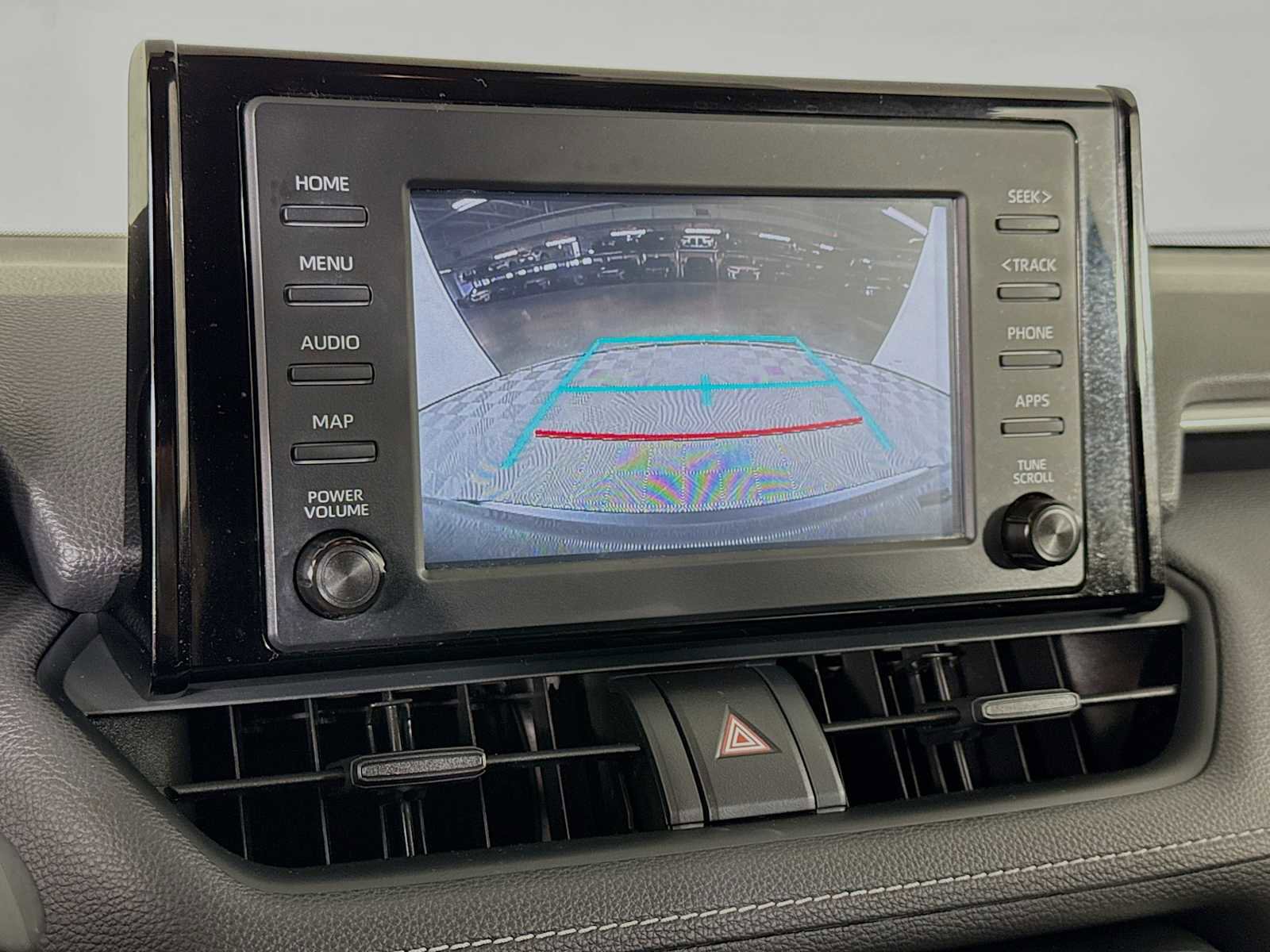 Used 2019 Toyota RAV4 LE w/ Carpet Mat Package image 14