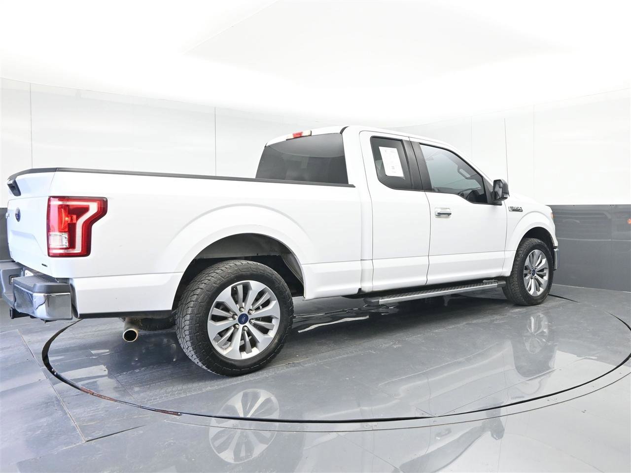 Used 2015 Ford F150 XLT w/ Equipment Group 301A Mid RWD image 5