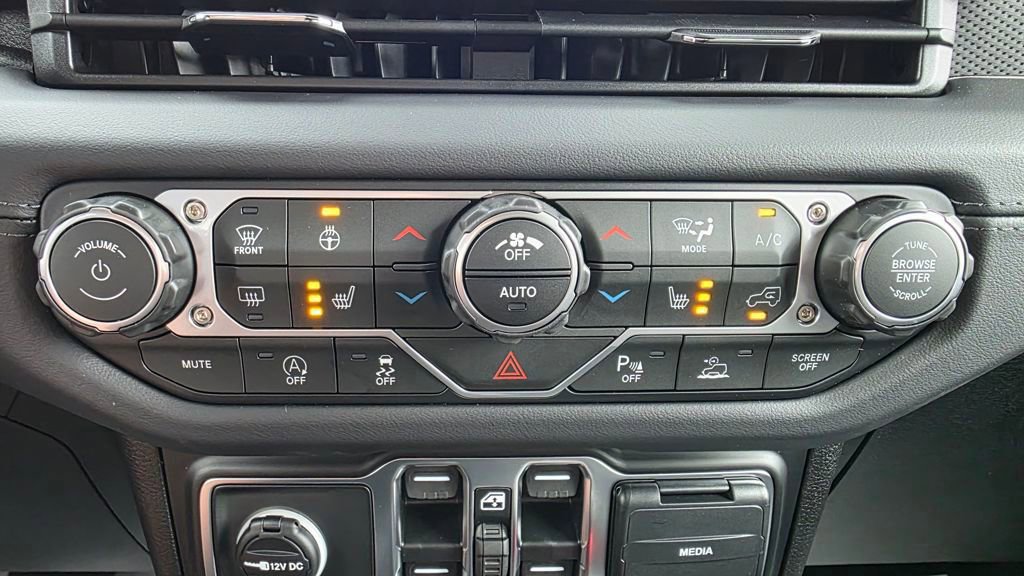 New 2026 Jeep Wrangler Unlimited Rubicon image 43