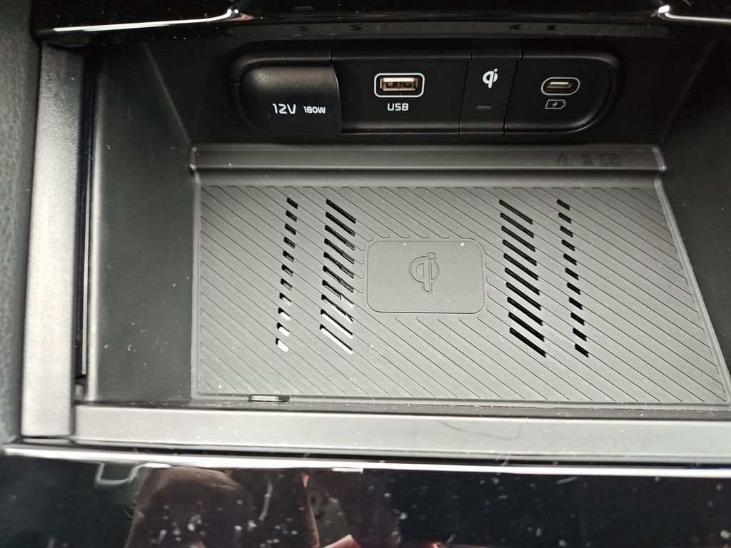 Used 2025 Kia Sportage SX Prestige image 29