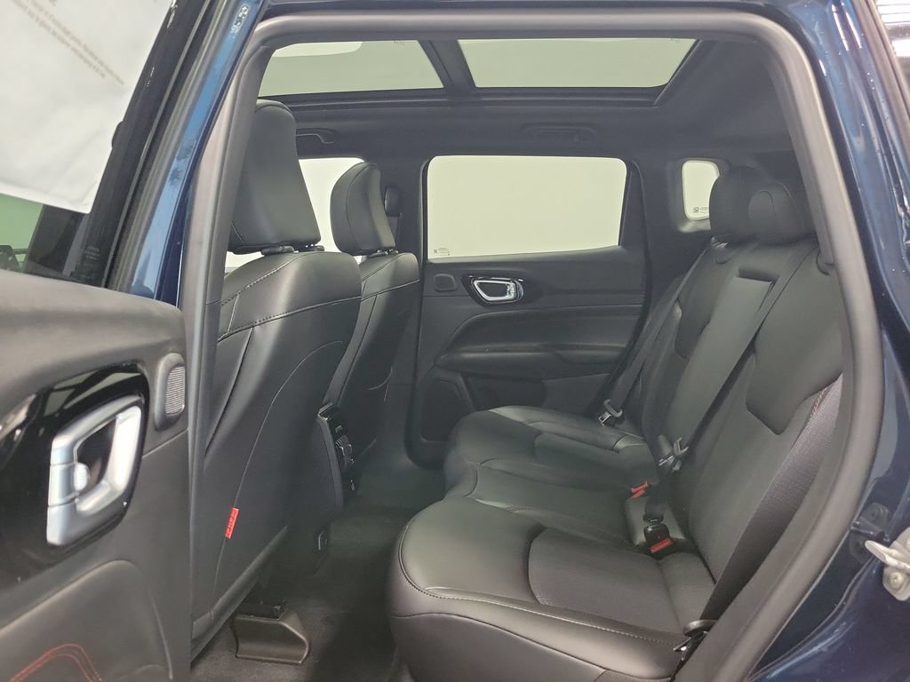 New 2026 Jeep Compass Trailhawk w/ Sun, Sound & Navigation Group AWD/4WD image 10