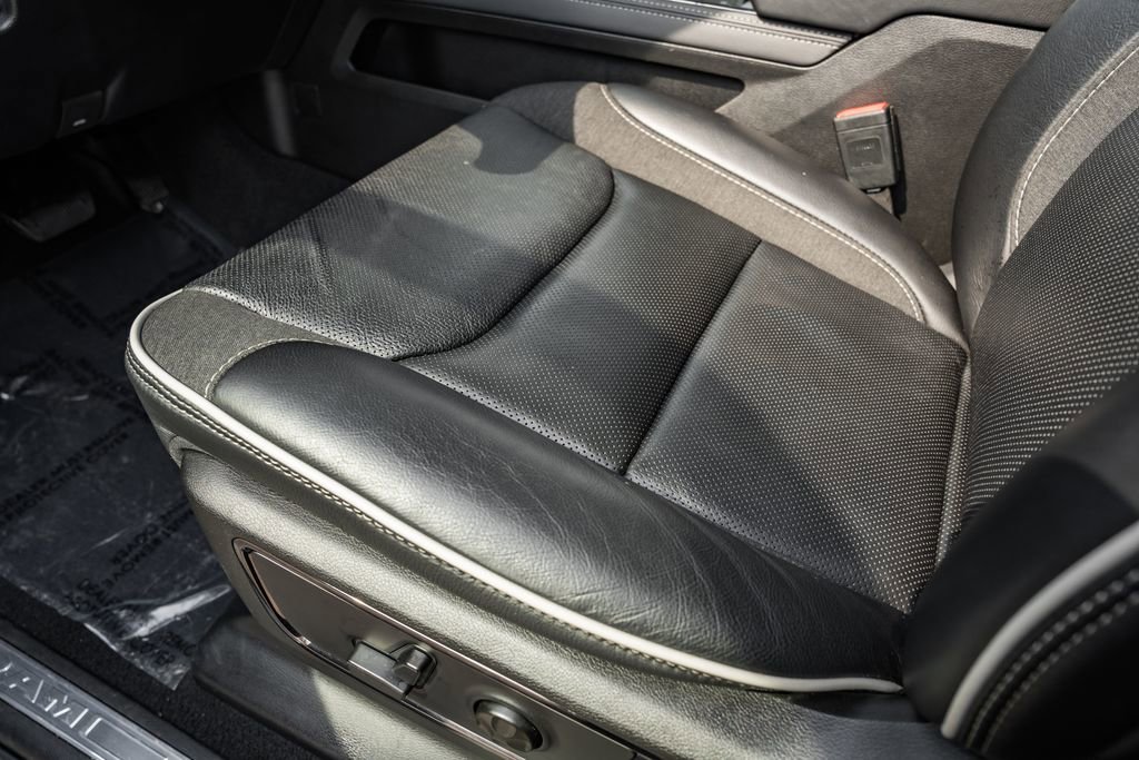 Used 2025 RAM 1500 Limited image 46