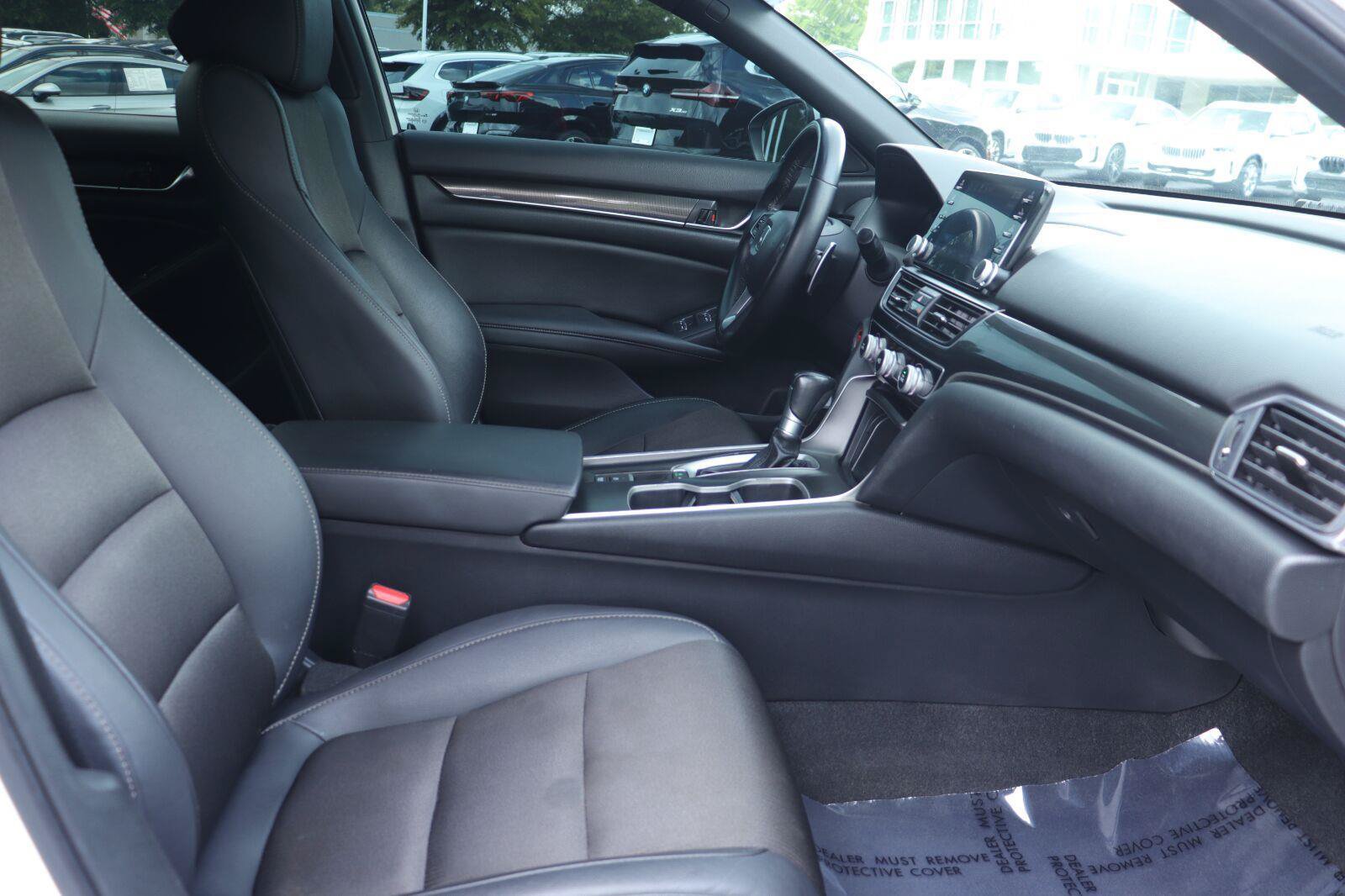 Used 2020 Honda Accord Sport image 15