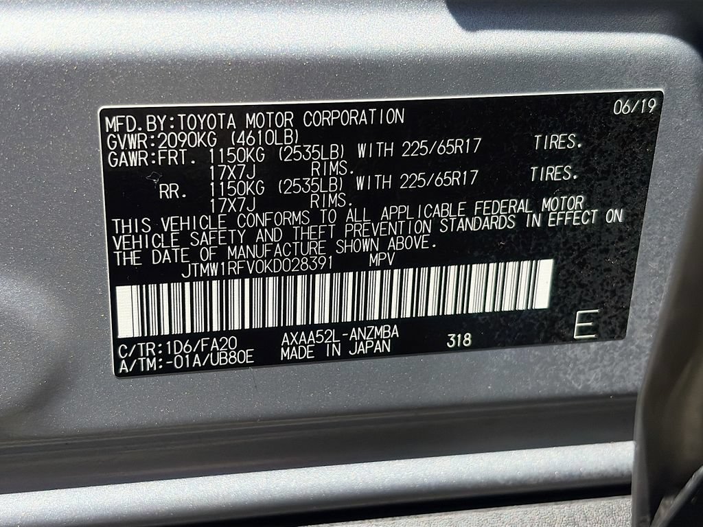 Used 2019 Toyota RAV4 XLE FWD image 31