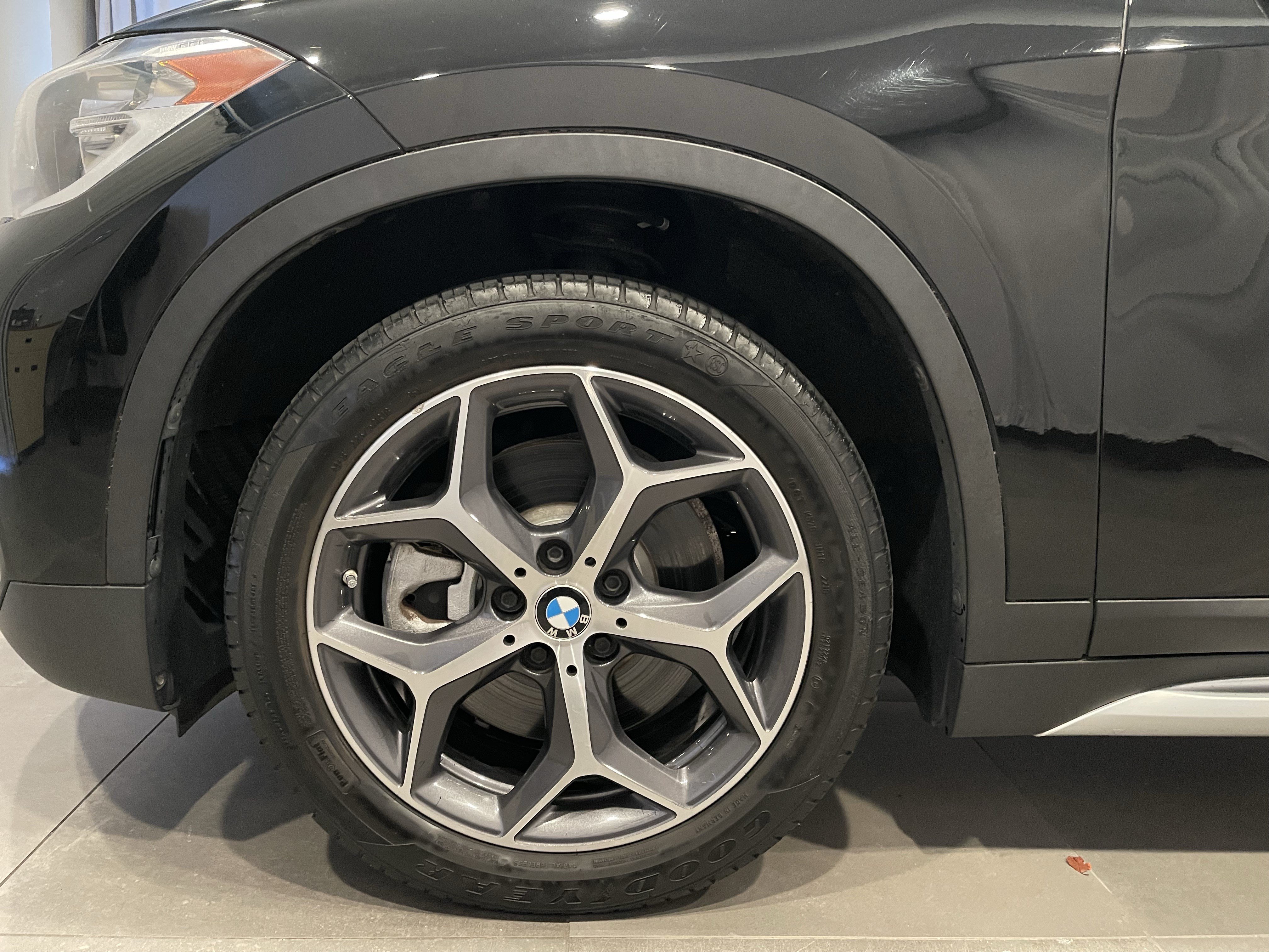 Used 2018 BMW X1 xDrive28i w/ Convenience Package AWD/4WD image 7