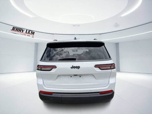 New 2026 Jeep Grand Cherokee L 2WD image 4