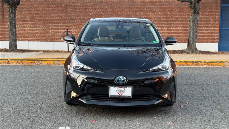 Used 2018 Toyota Prius Two image 3