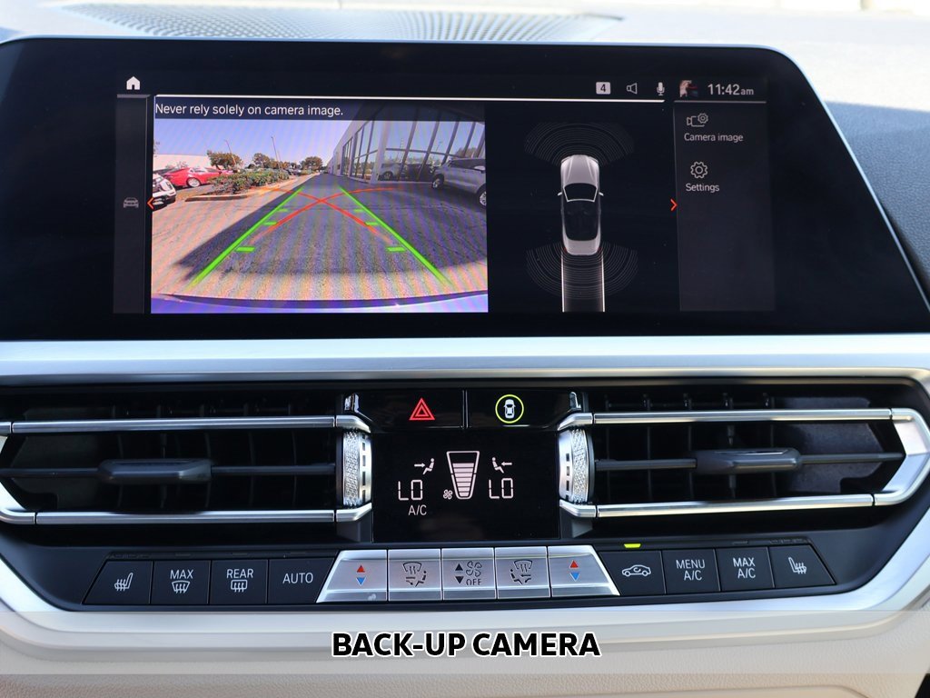 Used 2023 BMW 430i Convertible w/ M Sport Package image 5