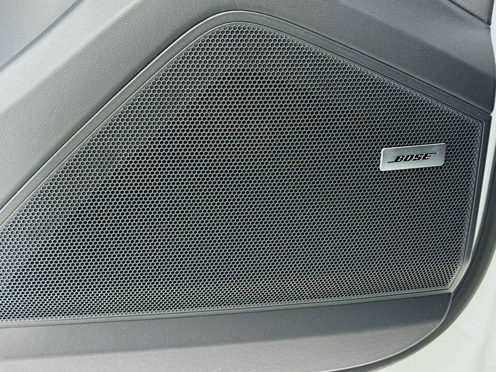 New 2026 Porsche Cayenne Turbo image 12