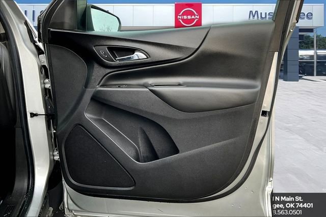 Used 2021 Chevrolet Equinox LT image 25