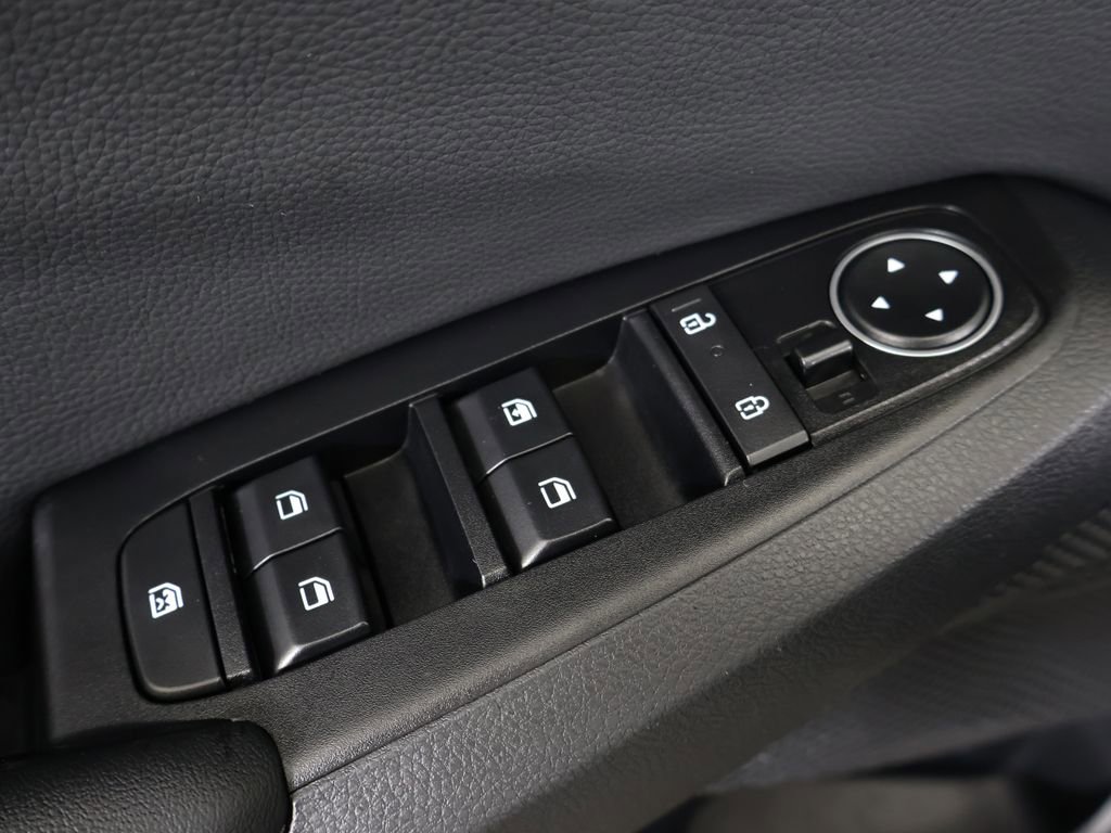 Used 2024 Kia Seltos S image 36