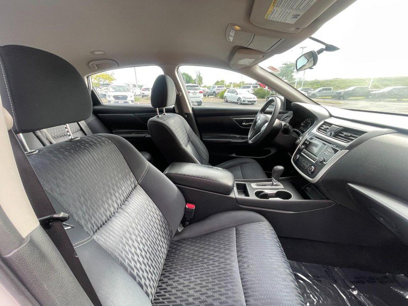Used 2017 Nissan Altima 2.5 S w/ Power Driver Seat Package FWD image 6