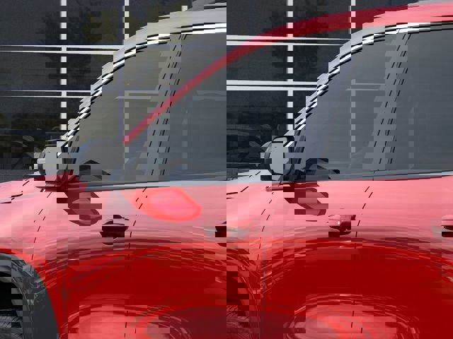 New 2026 Chevrolet Traverse LT w/ Driver Confidence Package image 12