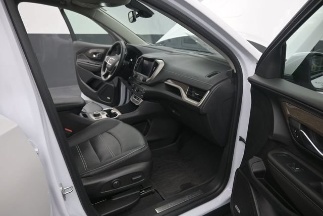Used 2023 GMC Terrain Denali w/ LPO, Floor Liner Package AWD/4WD image 17