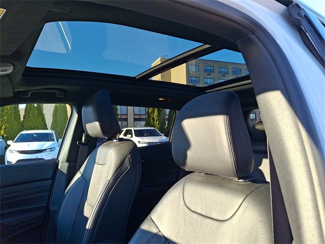 Used 2023 Jeep Compass High Altitude image 13