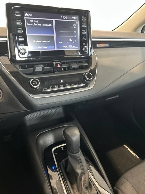 Used 2021 Toyota Corolla LE w/ LE Convenience Package FWD image 11