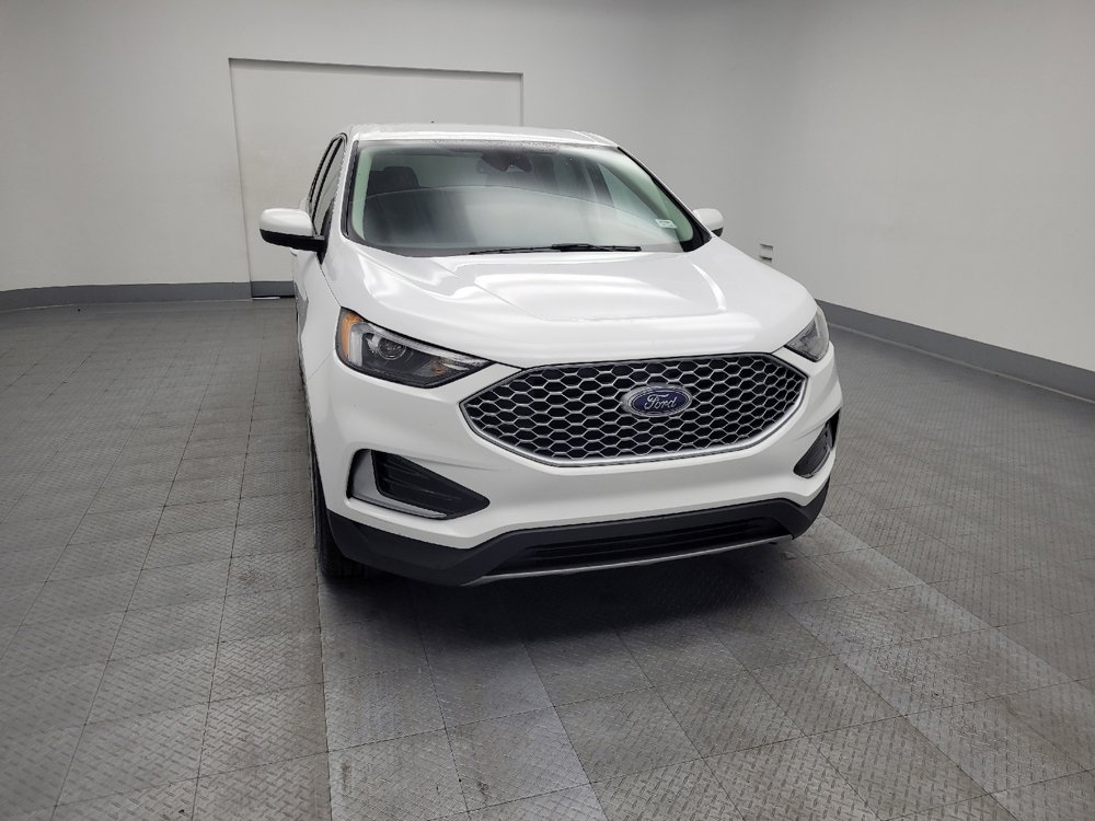 Used 2024 Ford Edge SEL image 14
