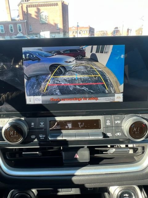 Used 2025 Toyota Grand Highlander XLE image 34