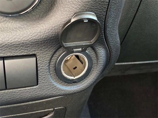 Used 2013 Jeep Wrangler Unlimited Sahara image 26