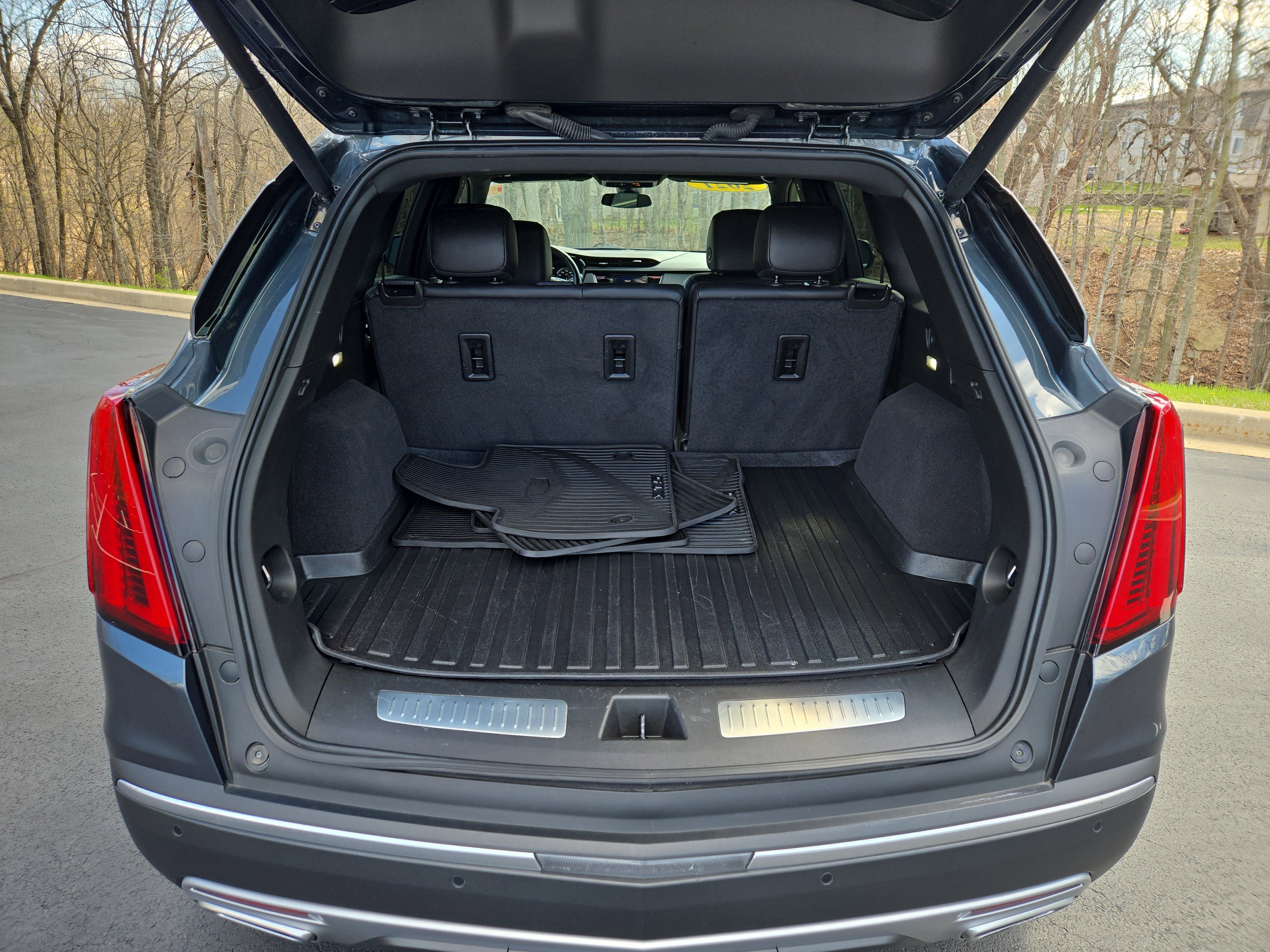 Used 2021 Cadillac XT5 Premium Luxury image 9