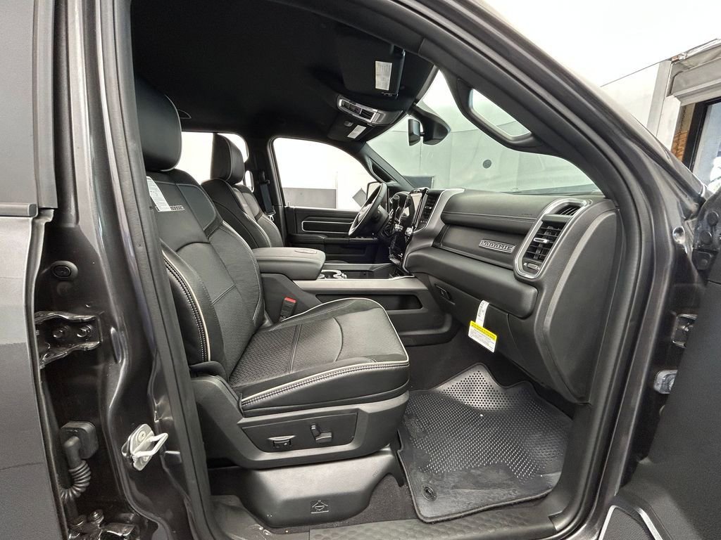 Used 2024 RAM 2500 Laramie w/ Night Edition AWD/4WD image 52