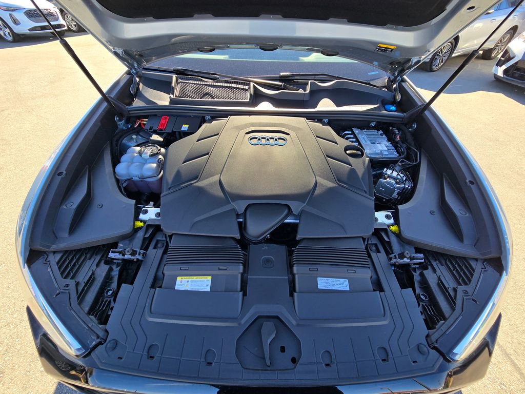 Used 2024 Audi Q8 Premium Plus w/ Premium Plus Package image 33