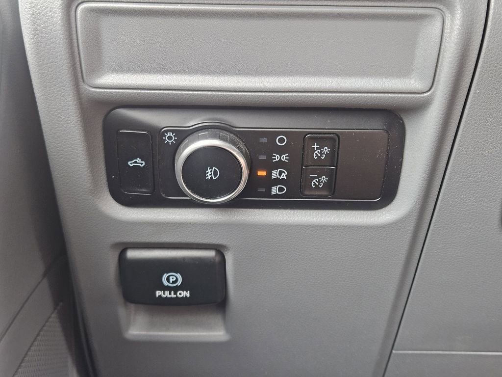 Used 2024 Ford F150 XLT w/ Tow/Haul Package image 25