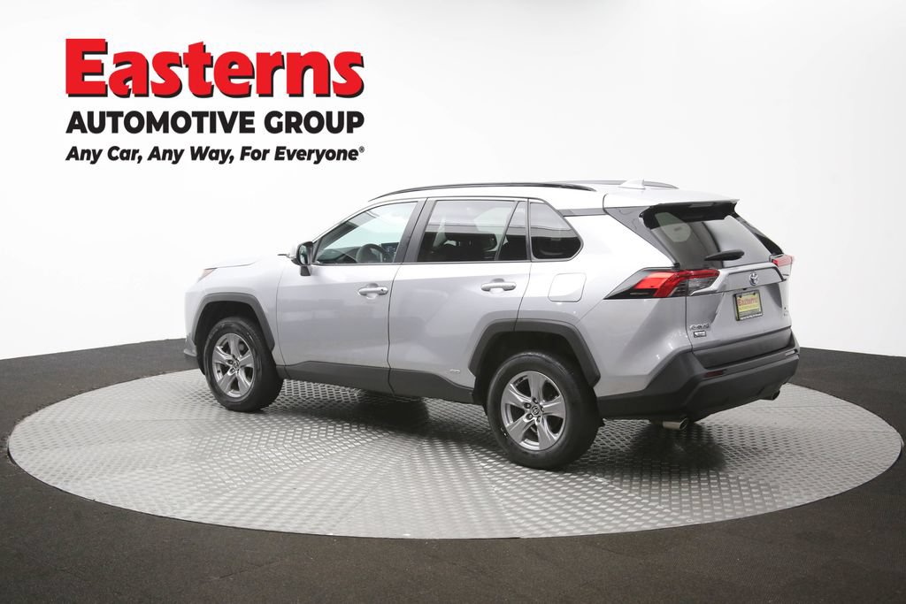 Used 2024 Toyota RAV4 XLE AWD/4WD image 61