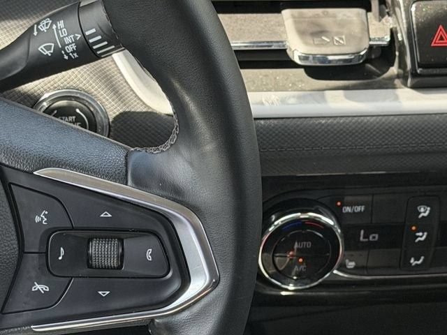 Used 2024 Chevrolet TrailBlazer LT w/ Convenience Package AWD/4WD image 12