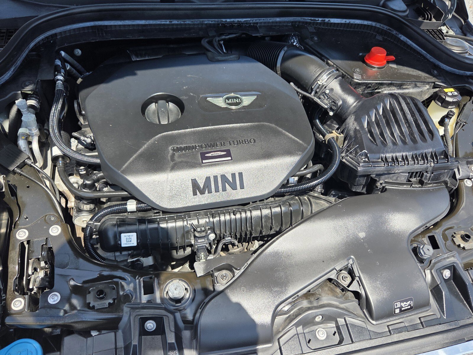 Used 2018 MINI Cooper S image 17