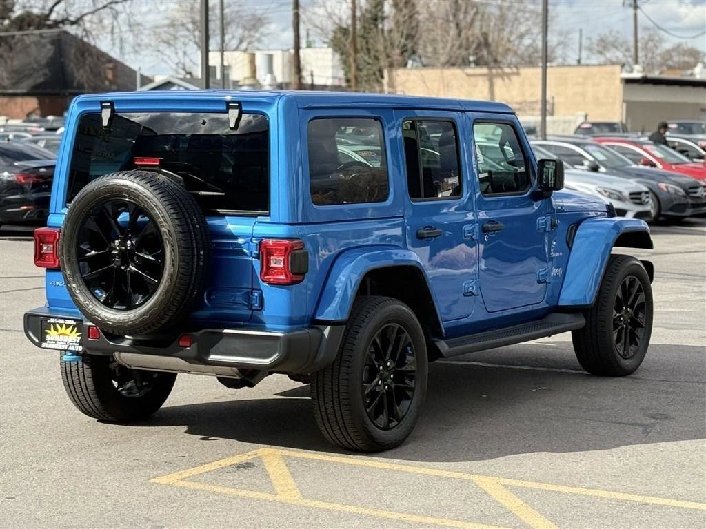 Used 2023 Jeep Wrangler Sahara w/ Cold Weather Group image 7