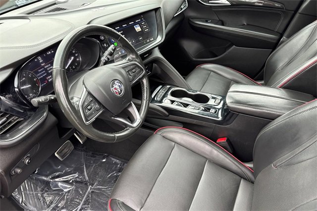 Used 2022 Buick Envision Essence w/ Sport Touring Package image 10