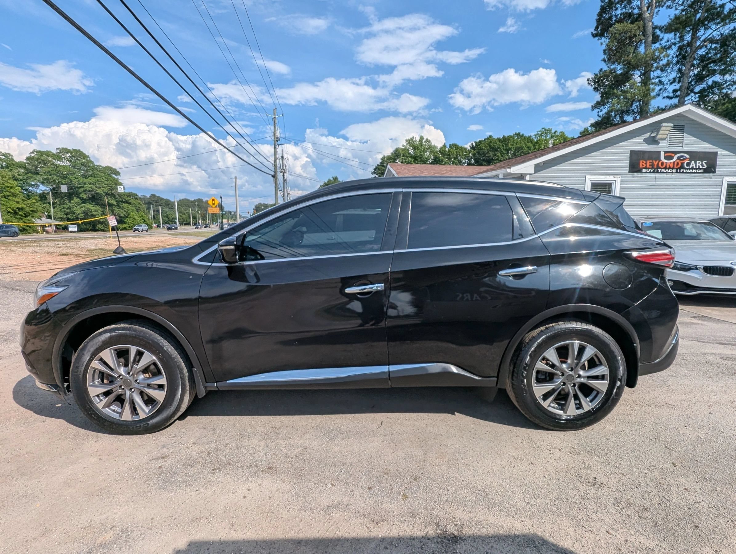 Used 2015 Nissan Murano SV AWD/4WD image 3