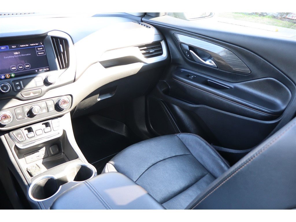 Used 2020 GMC Terrain SLT image 21