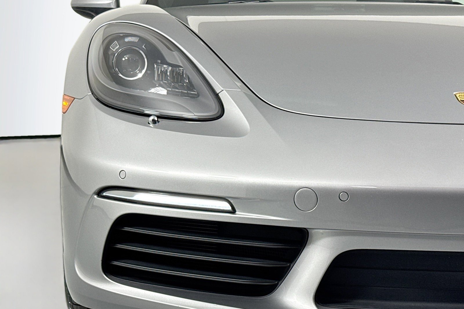 Used 2021 Porsche 718 Cayman image 11