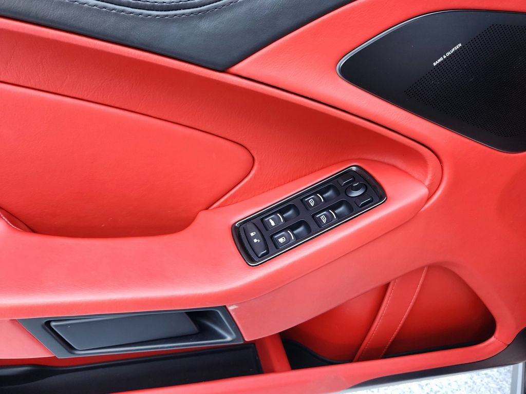 Used 2014 Aston Martin Vanquish Coupe RWD image 25