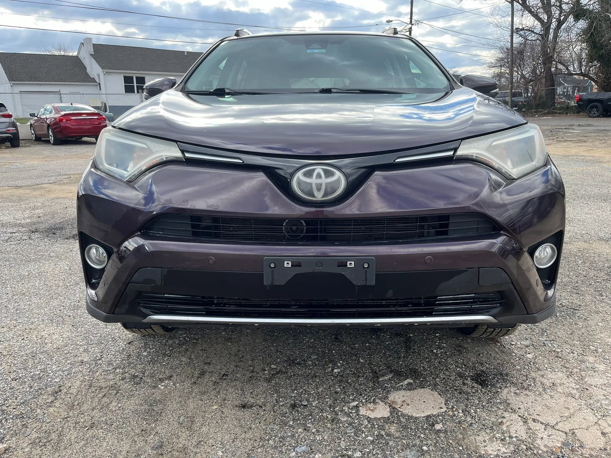 Used 2017 Toyota RAV4 XLE image 2