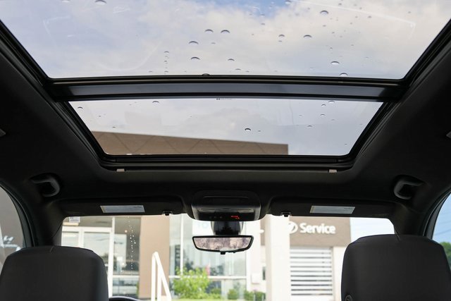 Used 2023 Cadillac XT6 Premium Luxury w/ Technology Package image 10