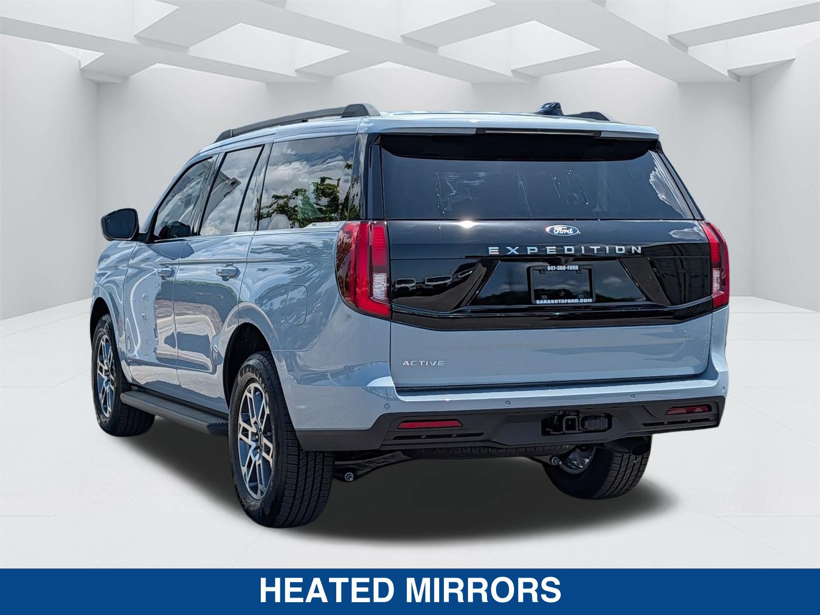 New 2026 Ford Expedition Active RWD image 8