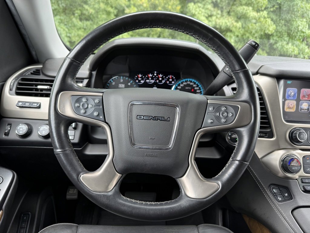 Certified 2020 GMC Yukon Denali w/ Denali Ultimate Package image 33