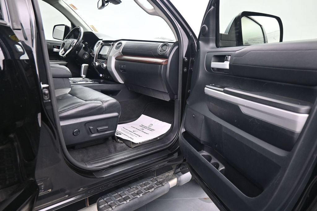Used 2019 Toyota Tundra Limited w/ Limited Premium Package AWD/4WD image 12