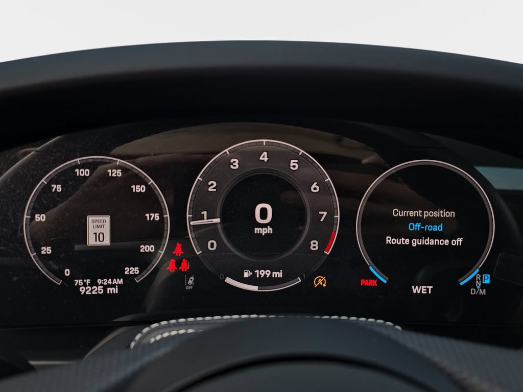 Used 2025 Porsche 911 Carrera S RWD image 21