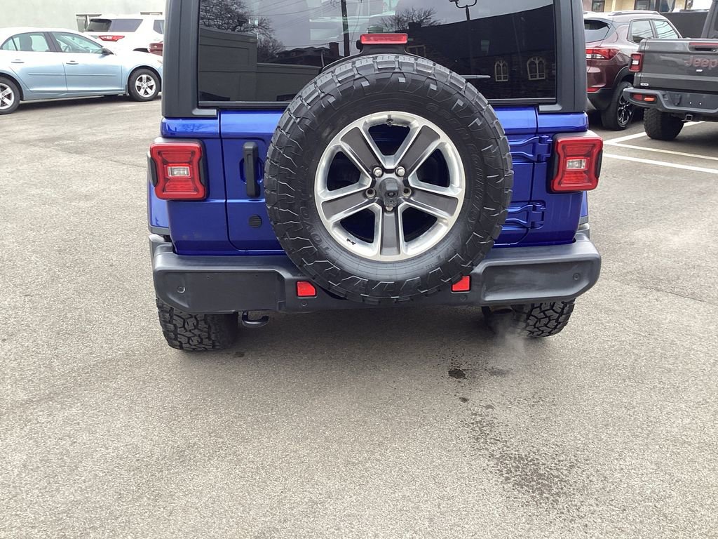 Used 2018 Jeep Wrangler Unlimited Sahara image 23