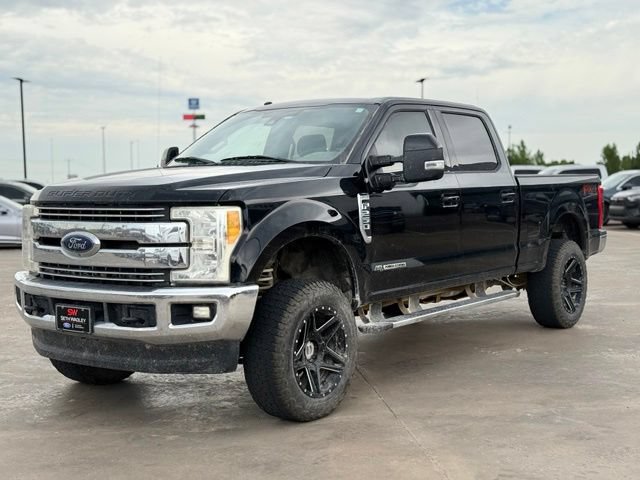 Used 2017 Ford F250 Lariat w/ Lariat Ultimate Package AWD/4WD image 3